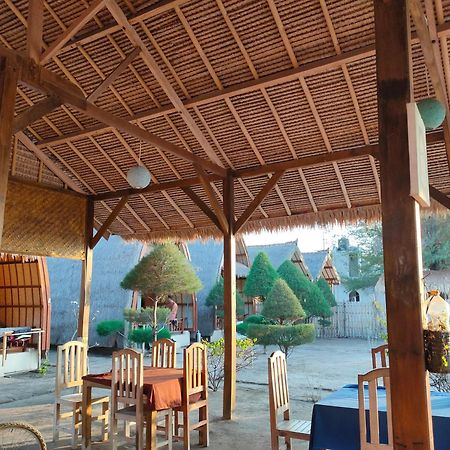 Sunset Beach Bungalow Гили-Мено Экстерьер фото