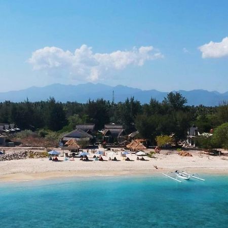 Sunset Beach Bungalow Гили-Мено Экстерьер фото