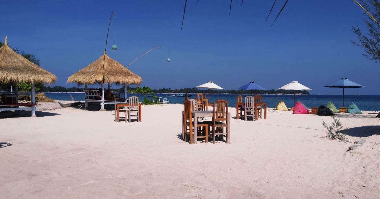 Sunset Beach Bungalow Гили-Мено Экстерьер фото